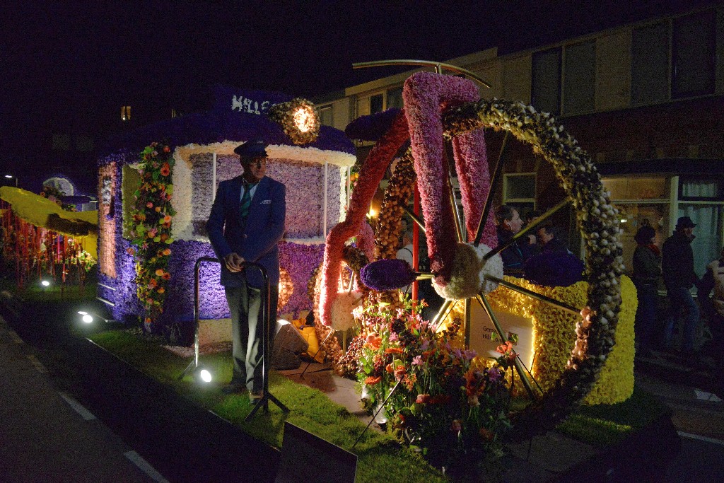 ../Images/Verlicht corso Noordwijkerhout 2019 154.jpg